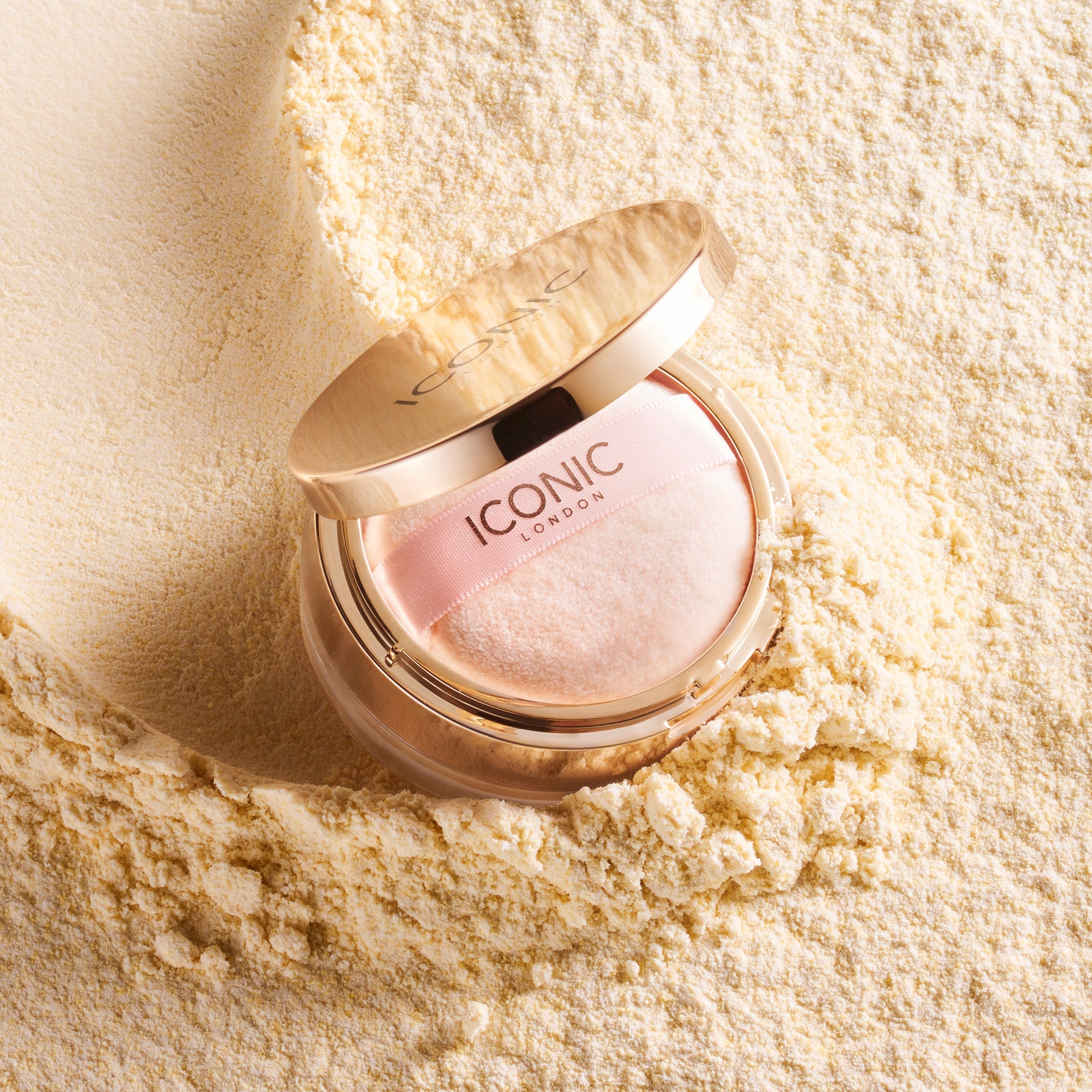 Velvet Blur Translucent Setting Powder | ICONIC London